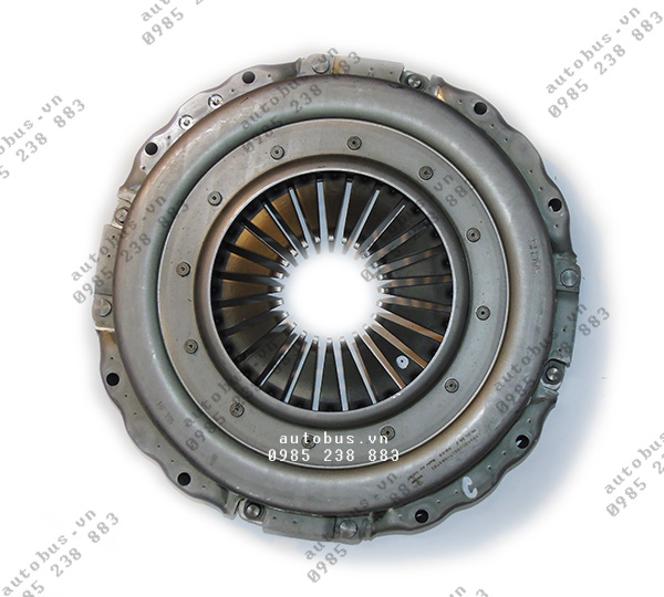 Mâm ép ly hợp xe TB82S